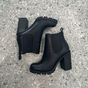 Black block heel boot